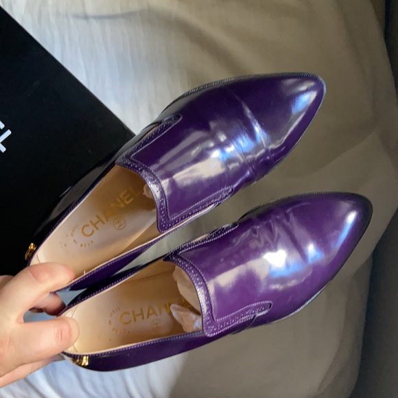 Chanel Dark Plum Calfskin Loafers I Size 7.5 - Picture 4 of 14